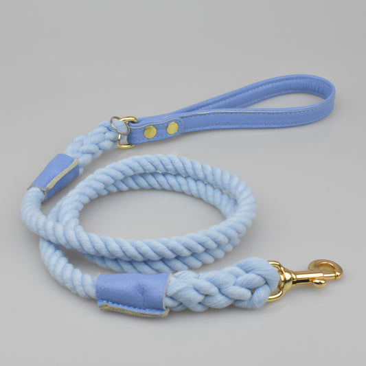 Willow Walks rope lead with leather handle in cornflower blue